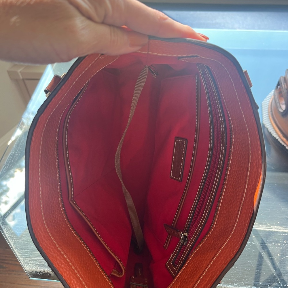 Dooney & Bourke Vibrant Orange Tote 50.00 - Picture 7 of 15